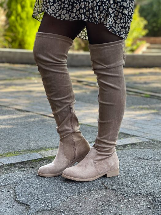 Comment Porter Cuissardes Daim Taupe Cuissardes En Su Dine